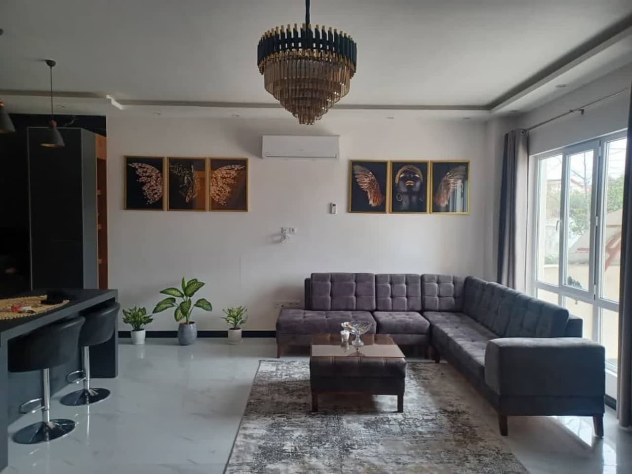 ویلا استخردار